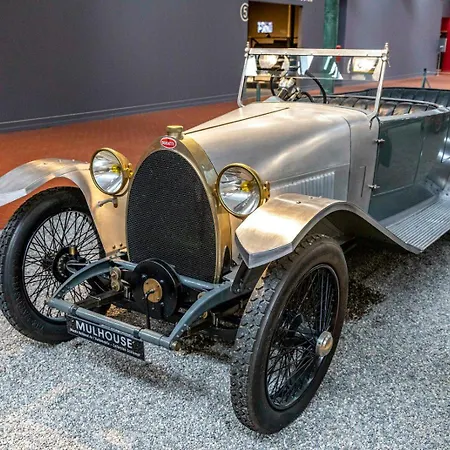 Evasion Mulhousienne Lägenhet